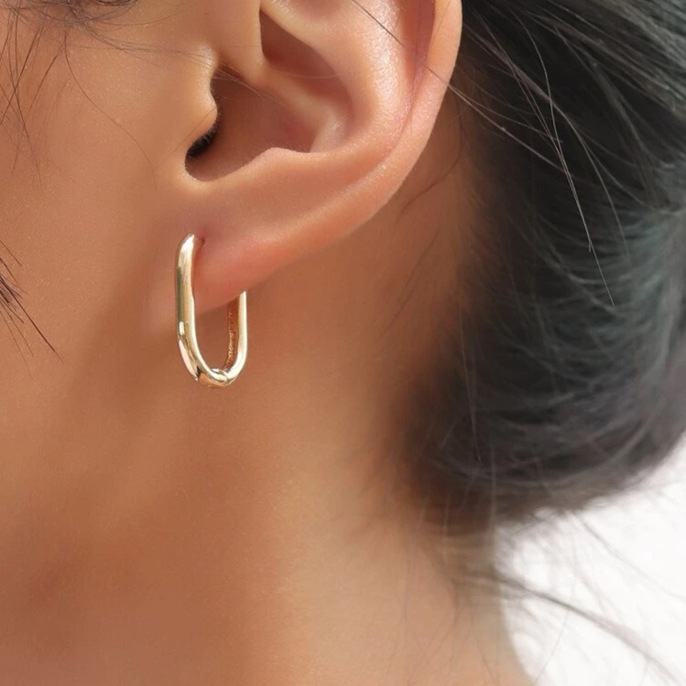 NWT Large Minimalist Hoops